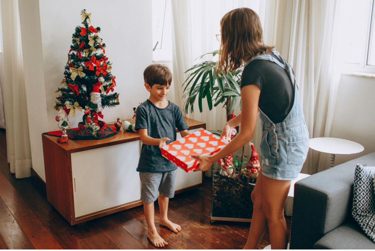 The Benefits of Artificial Christmas Trees for Your Family